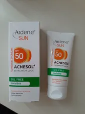 تجریه خرید کرم ضد آفتاب آردن سان مدل Invisible وزن 50 گرم