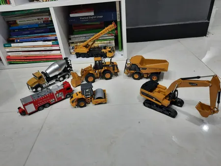 ماشین بازی Hy Truck مدل دامپ تراک کد 4-5012