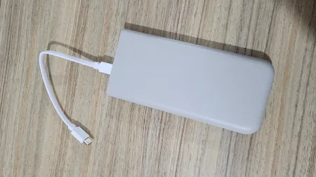 پاوربانک 25 وات سامسونگ مدل EB-P3400 ظرفیت 10000 میلی آمپر ساعت