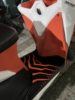 کف پایی موتور سیکلت مدل CN3 مناسب برای کلیک