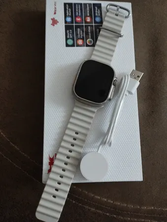 ساعت هوشمند ویرفیت مدل HK10 ultra3، سایز۴۹، دارای قابلیت های کنترل موسیقی، شمارنده ضربان قلب، گام شمار، قابلیت مکالمه مستقیم، پشتیبانی از زبان فارسی، بند سیلیکون