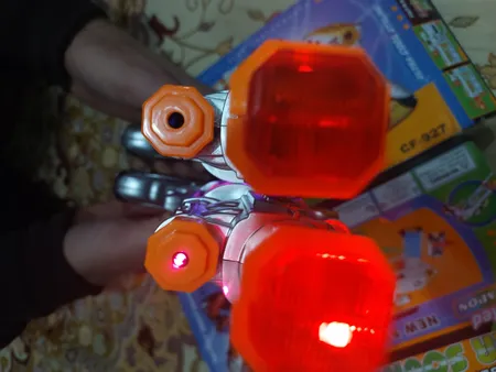 تفنگ اسباب بازی مدل جنگ ستارگان