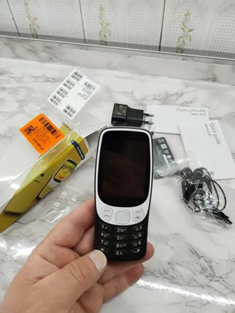 گوشی موبایل مدل (2024) 3210 نوکیا دو سیم کارت ظرفیت 128 مگابایت و رم 64 مگابایت - مونتاژ ایران تحت لیسانس نوکیا