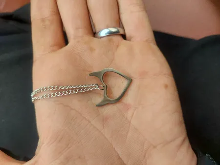 گردنبند دخترانه مدل قلب شاخ دار کد 25