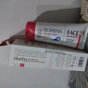 تجریه خرید ژل شستشوی صورت رومینا مدل Extreme Hydration حجم 200 میلی لیتر