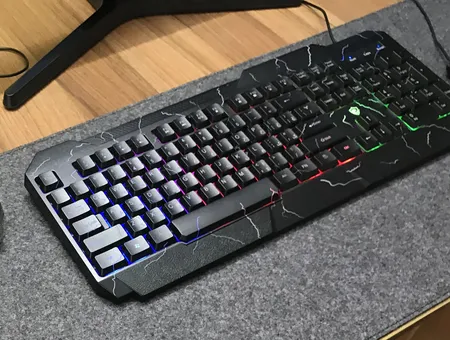 کیبورد مخصوص بازی بیاند مدل BGK-9500، سوییچ ممبران ، Full Size، نورپردازی LED RGB