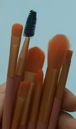 ست برس آرایشی مدل نئونی کد h908 مجموعه 8 عددی