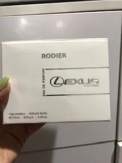 ادوپرفیوم زنانه رودیر مدل Lexus White حجم 100 میلی‌لیتر