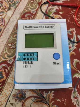 دستگاه تستر قطعات الکترونیکی مدل LCR-T4