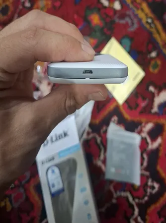 مودم 4G/LTE قابل حمل دی-لینک مدل DWR-930M