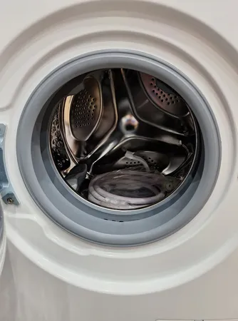 ماشین لباسشویی 8 کیلوگرم اتوماتیک پاکشوما مدل BWF 40808 WT