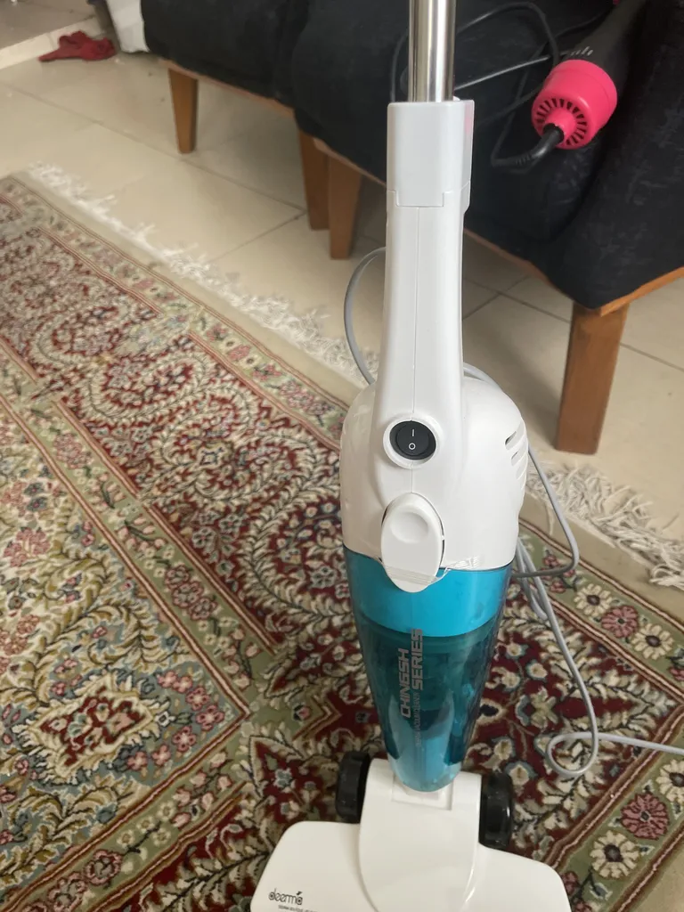 جاروبرقی 400 وات درما مدل DX118C جاروبرقی 400 وات درما مدل DX118C