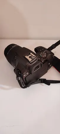 دوربین دیجیتال کانن مدل EOS 250D به همراه لنز 18-55 میلی متر DC III