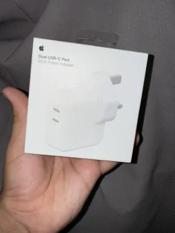 شارژر دیواری 35 وات اپل مدل Dual USB-C Port