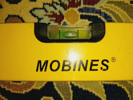 تراز اسلوونی مبینس مدل M-40 سایز 40 سانتی متر