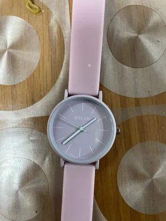 ساعت مچی عقربه ای دخترانه بولن کد Bl2