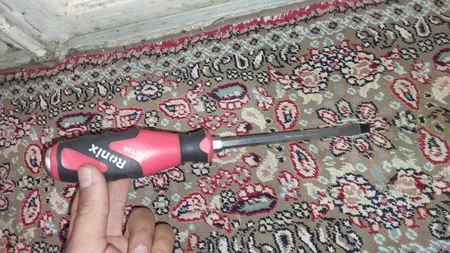 پیچ گوشتی دوسو رونیکس مدل RH2987