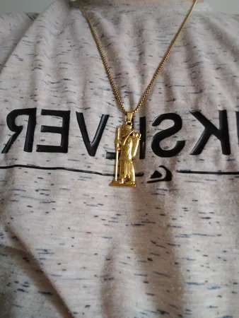 آویز گردنبند مردانه مدل سرباز هخامنشی