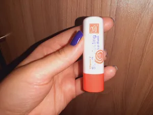 تجریه خرید بالم لب مای مدل ضد آفتاب