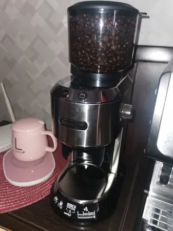 آسیاب قهوه دلونگی مدل KG520.M