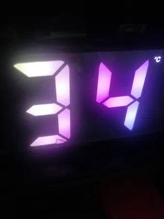 ساعت رومیزی دیجیتال مدل صفحه رنگی کد GH0725D