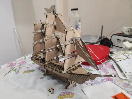 ساختنی مدل کشتی بادبانی