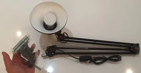 چراغ مطالعه مدل EN-101 همراه با لامپ ال ای دی 6 وات سهند E27