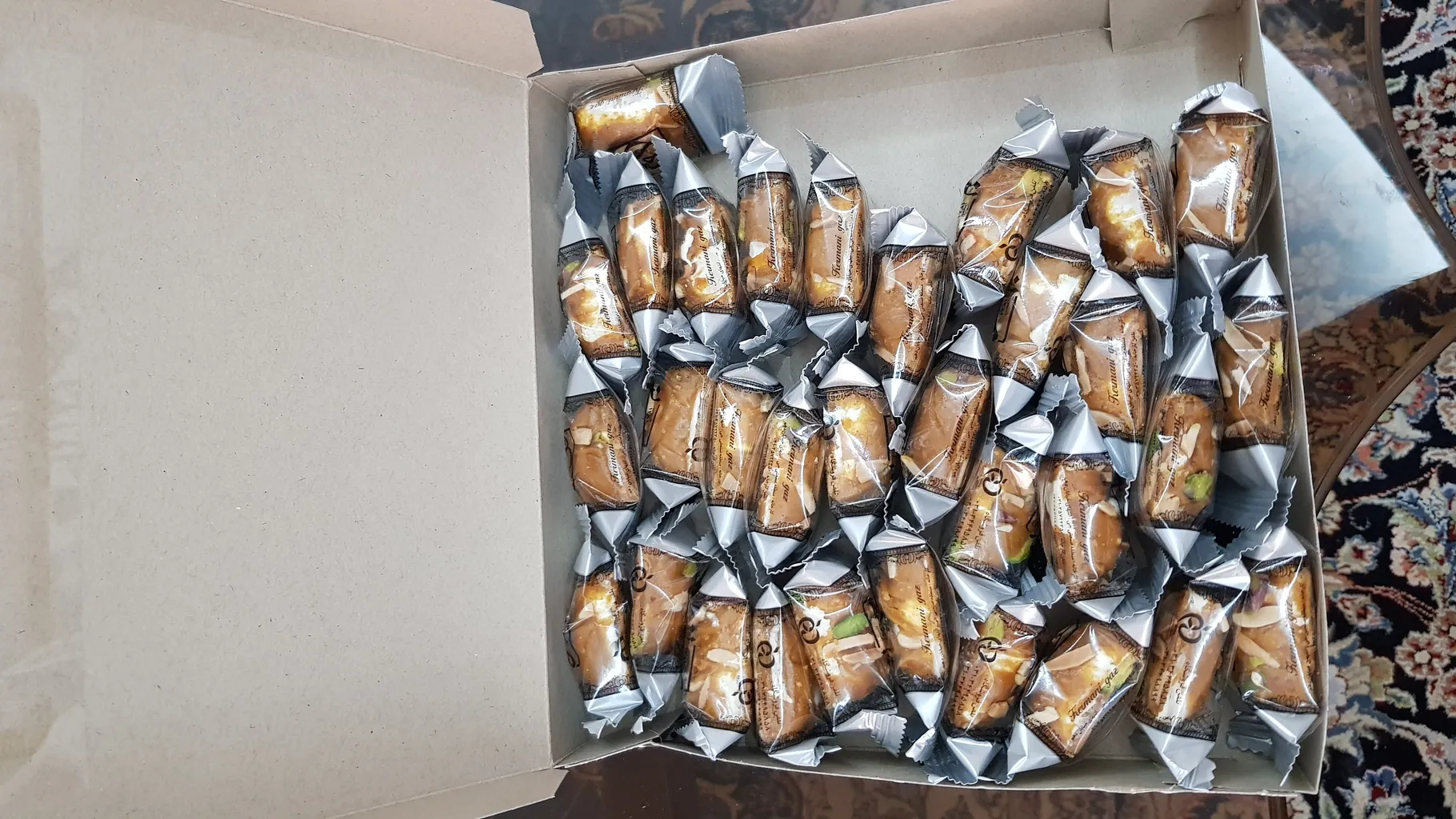 سوهان عسلی گزی گز کرمانی - 450 گرم