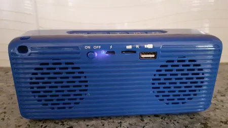 اسپیکر بلوتوثی قابل حمل مدل TG-174