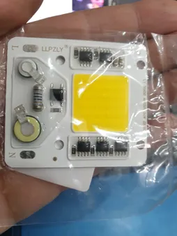 چیپ پرژکتور ال ای دی 50 وات مدل 2B72C بسته چهار عددی