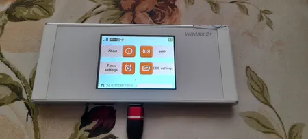 مودم 4.5G قابل حمل یوکیو مدل Speed Wifi Next W05