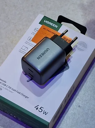 شارژر دیواری 45 وات یوگرین مدل CD294