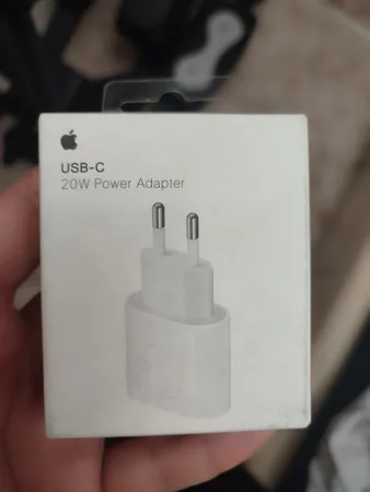 شارژر دیواری 20 وات اپل مدل 20W USB-C
