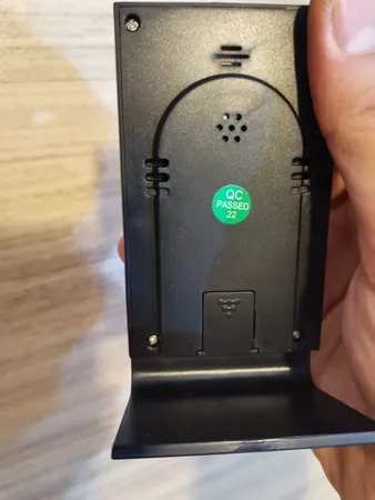 دماسنج و رطوبت سنج آلارم دار مدل هواشناسی