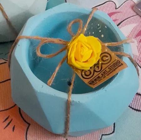 گلدان بتنی مدل چند وجهی