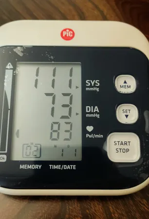 فشارسنج دیجیتال پیک سلوشن مدل easyRAPID