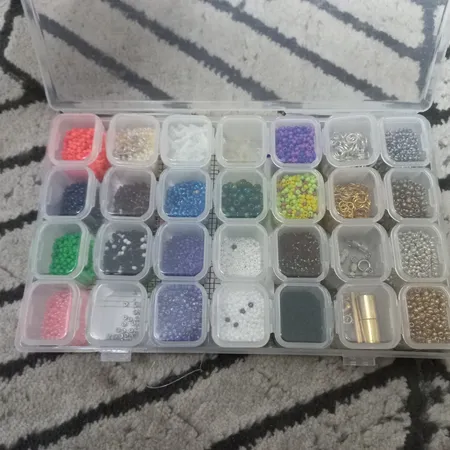 جعبه ابزار خیاطی مدل نظم دهنده منجوق کد 00