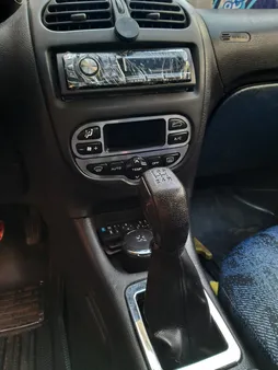 قاب دور پنل تهویه کولر مدل AC5 مناسب برای پژو 206 تیپ 5