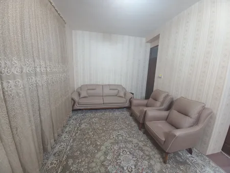 مبل راحتی هشت نفره صنعت آدلی مدل حلما