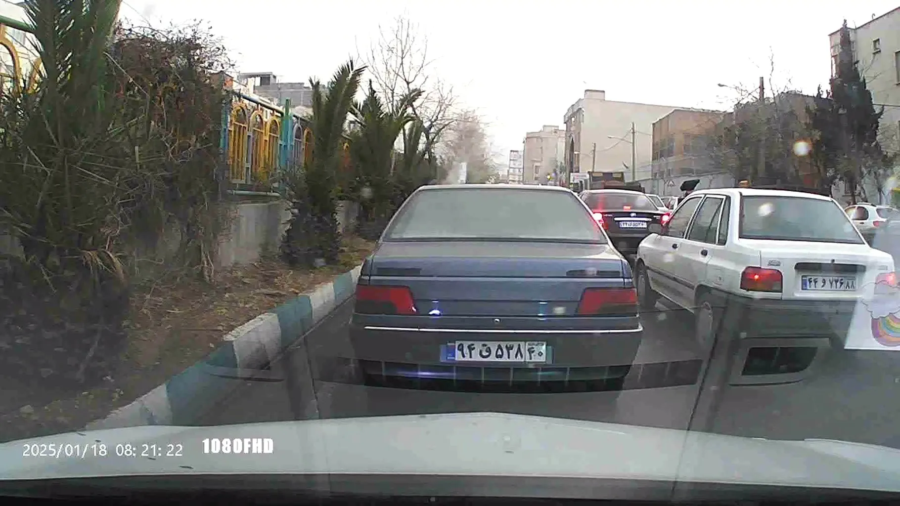 دوربین ثبت وقایع خودرو کلارو مدل CL-22