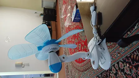 پنکه رومیزی مدل گیره ای پنج پره