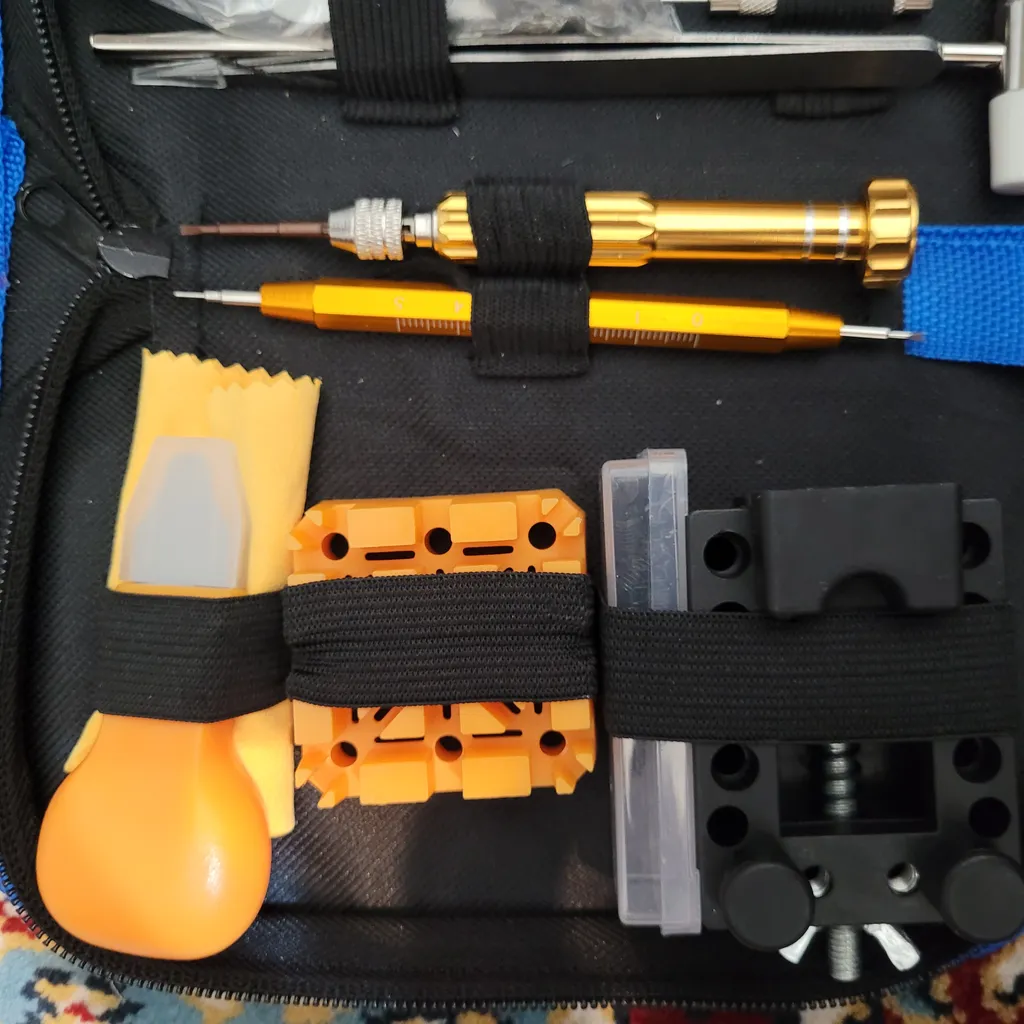 ابزار تعمیر ساعت مچی مدل رویال مجموعه 152 عددی