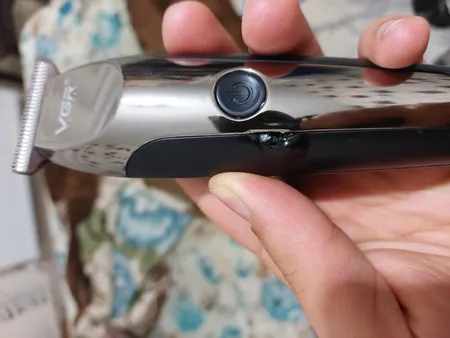 ماشین اصلاح موی صورت وی جی ار مدل 059