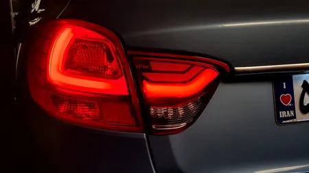 چراغ خطر عقب نورگستر مدل پلاس مناسب برای کوئیک بسته 2 عددی