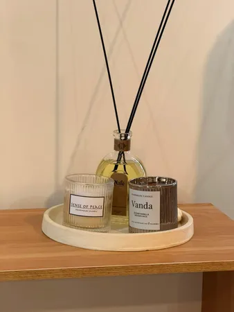 شمع دستساز معطر مدل وندا با رایحه وانیل مدت زمان اتمام ۴۰ ساعت