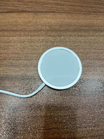 شارژر بی سیم 15وات اپل مدل MagSafe