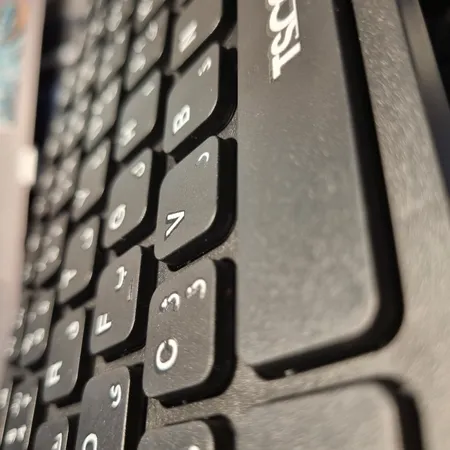 کیبورد تسکو مدل TK 8037، سوییچ ممبران، Tenkeyless