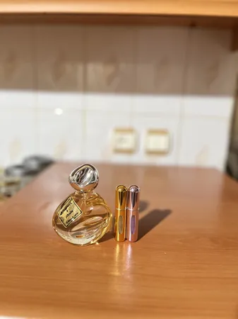 محفظه نگهدارنده عطر اتومایزر مدل Easy-Refill