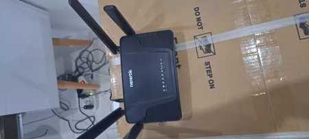 مودم روتر بی سیم 4G LTE نتربیت مدل M920 V2