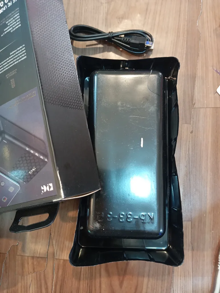 پاوربانک کی پی مدل 33 ظرفیت 30000 میلی آمپرساعت